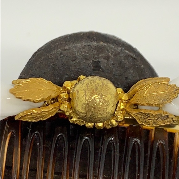 MIRIAM HASKELL HAIR COMB WITH GOLD TONE LEAVES - Picture 3 of 5